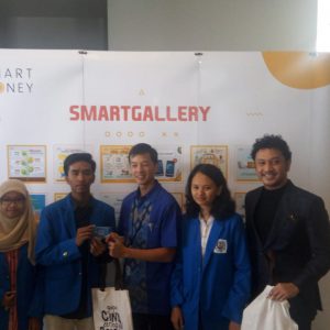 Bos BCA Beri Kuliah Umum dan Serahkan Beasiswa di ITS