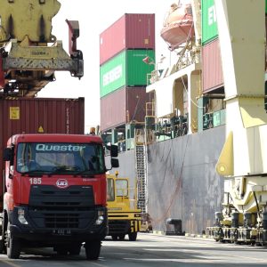 Ditengah Dinamika Global dan Lokal, Arus Peti Kemas Pelindo Tumbuh 1,08 Persen