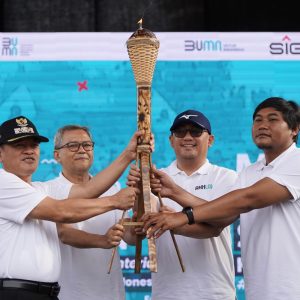 Rayakan HUT ke-25 Kementerian BUMN,  SIG dan Anak Usaha Ajak Masyarakat Jalan Sehat di 14 Kabupaten/Kota