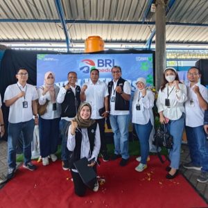 Gelar TJSL di Pasar Larangan Sidoarjo, BRI Ajak Pedagang Peduli pada Lingkungan