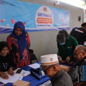 HUT ke 128, BRI Gelar Aksi Sosial Pemeriksaan Kesehatan Gratis Bagi Nasabah dan Masyarakat 