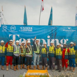 PPRO Sukses Selenggarakan Topping Off Tower La Chiva, Westown View Apartement, Surabaya