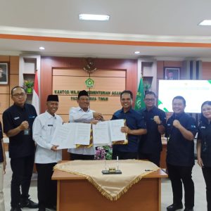 BRI RO Surabaya dan Malang Beri Bantuan Mobil Alphard Pada Kanwil Kemenag Jatim