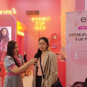 Tips Merawat Rambut Agar Tetap Muda dan Bersinar. Kunjungi Ellips @Surabaya X Beauty 2024