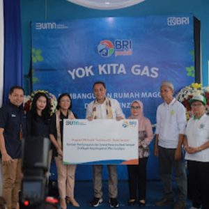 Bantu Gerakan Ekonomi Masyarakat, BRI Bangun Rumah Maggot dan Eco-Enzym di Kebonsari