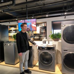 Perkuat Kategori Cooling dan Cleaning, Modena Luncurkan Produk Terbaru RF 4310 MABK dan Modena Wash Station ™