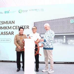 Perkuat Pemberdayaan UMKM di Indonesia Timur, BSI Resmikan UMKM Center Makassar