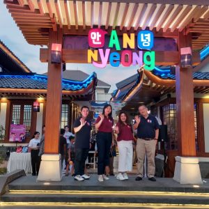 Sajikan Spot Nuansa Korea, Annyeong Market Jadi Tempat Nongkrong Kekinian di Surabaya Timur