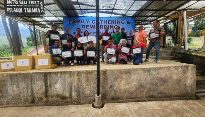Perkuat Ikatan Sosial Antar Pegawai, BRI BO Jemursari Gelar Family Gathering