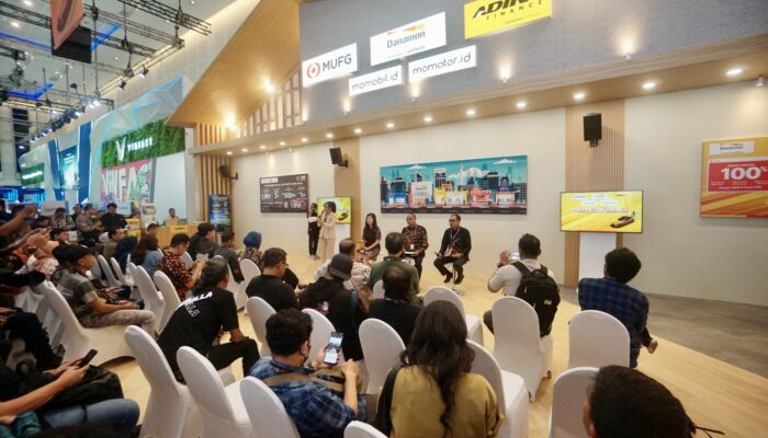 Danamon dan Adira Finance Dorong Pertumbuhan Ekonomi Otomotif Jawa Timur melalui Inovasi Pembiayaan di IIMS Surabaya 2025