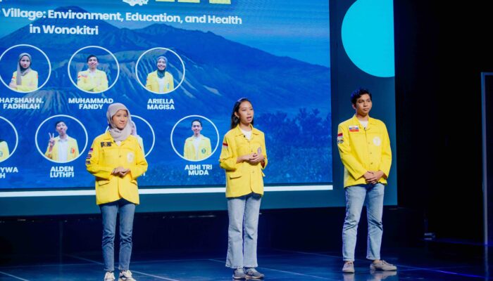 Kolaborasi Bakti BCA dan Genera-Z Jaga Kelestarian Budaya dan Lingkungan Tengger