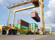 Tumbuh Tipis, Sampai Juli 2025 Arus Petikemas di TPS Capai 908.136 Teus