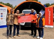 Dukung Penanggulangan Bencana, RMA Indonesia Serahkan Mobil Mahindra Scorpio Pik-Up pada BNPB