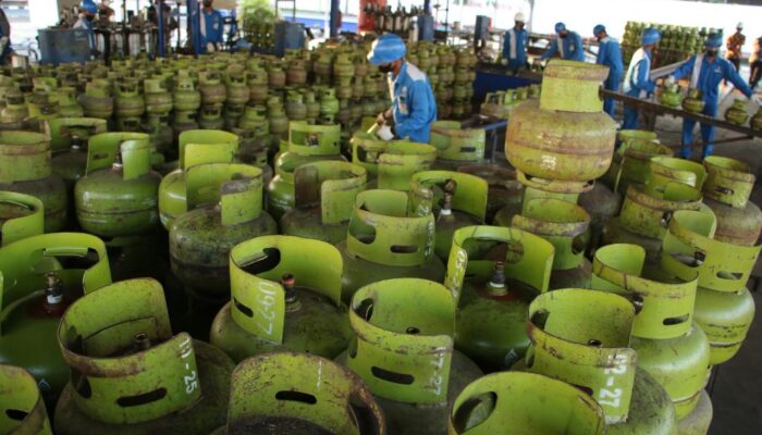 Pertamina Patra Niaga Tambah Lebih Dari 800 Juta Tabung LPG 3 Kg Periode Libur Panjang Isra Miraj di Jatim