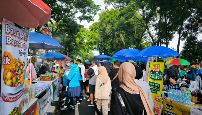 BI Perkirakan Penjualan Eceran Desember 2025 Tetap Tumbuh