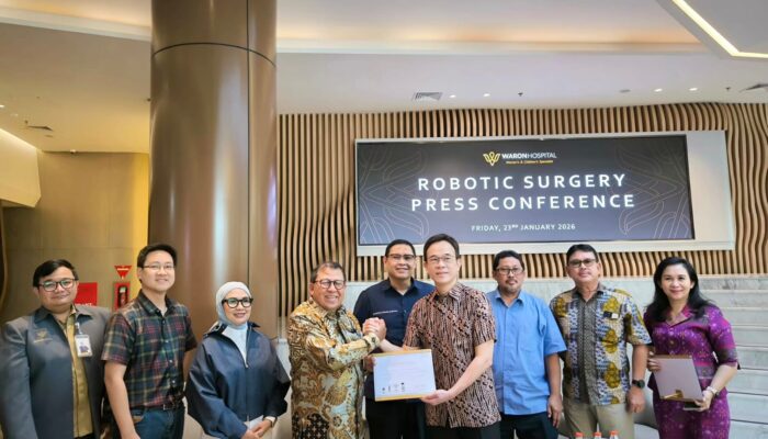 Era Baru Bedah Robotik di Waron Hospital, Lebih Nyaman, Lebih Presisi dan Recovery Lebih Cepat