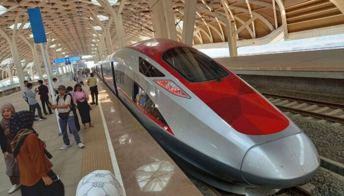 Libur Tahun Baru, Tiket Whoosh Beri Diskon di 21 Destinasi