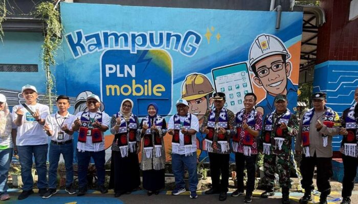 PLN Kembangkan Kampung PLN Mobile di Kepanjen untuk Perkuat Layanan Listrik-Internet