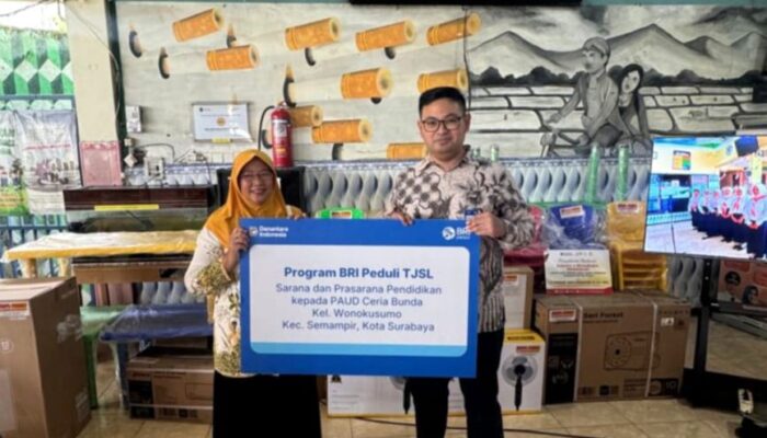 BRI BO Kertajaya Serahkan Bantuan CSR pada PAUD Terpadu Ceria Bunda