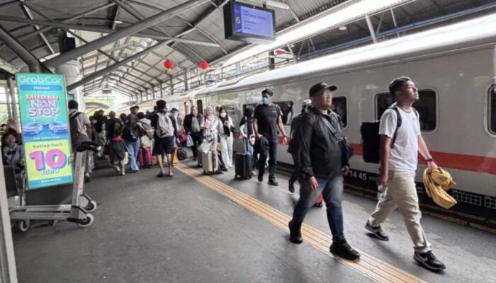 Momentum Imlek 2026, KAI Daop 8 Surabaya Catat 42.668 Pelanggan