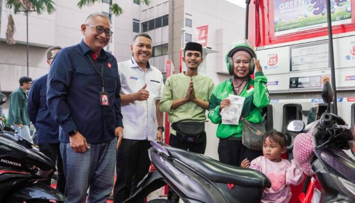 Sinergi Pertamina Patra Niaga dan Telkomsel, Ojol Dapat Paket Data Plus Voucher BBM