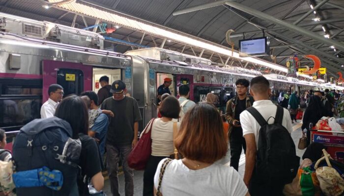 Tiket Kereta Lebaran 2026 Tembus 3,6 Juta, Okupansi Capai 82,2 Persen