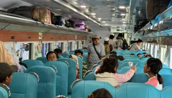 26.850 Tiket KA Ekonomi Kerakyatan Ludes, Okupansi Lempuyangan–Pasar Senen Tembus 124 Persen