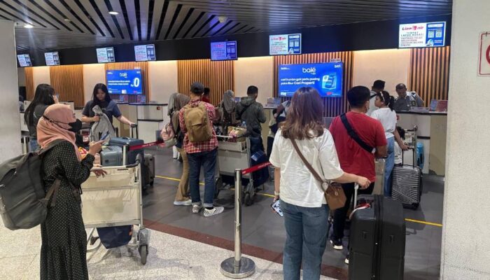 Arus Balik Memuncak, 50 Ribu Penumpang Padati Juanda