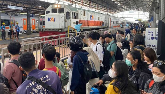 Antisipasi Lonjakan Penumpang Libur Paskah 2026, KAI Daop 8 Tambah Perjalanan KA dari Stasiun Malang