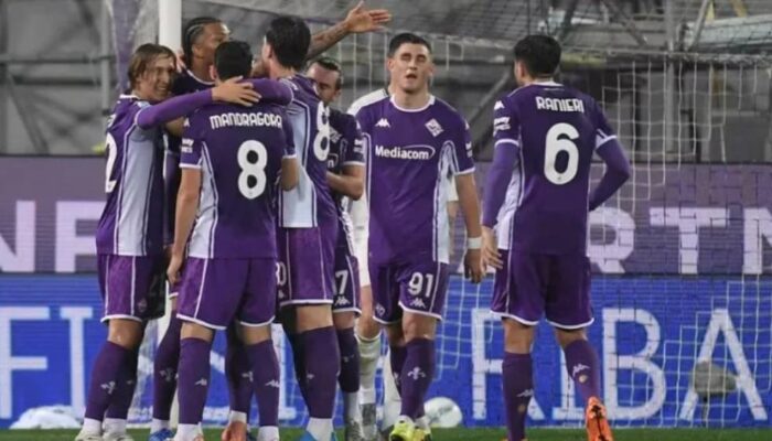Robin Gosens Menangkan Fiorentina, La Viola Jauhi Zona Merah