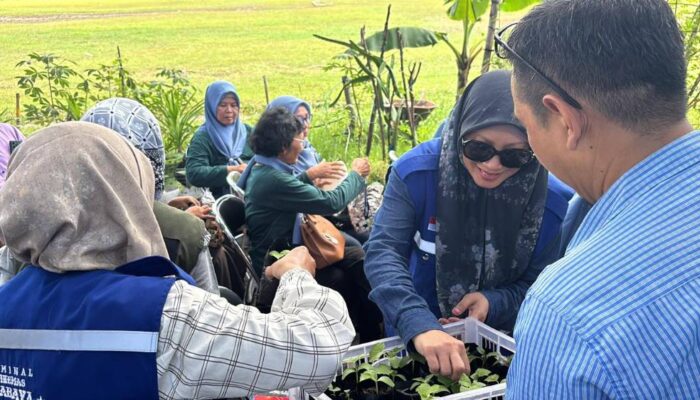 TPS Dorong Warga Sidotopo Wetan Kelola Sampah Lewat Kolaborasi Bank Sampah