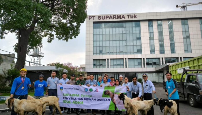 PT Suparma Tbk Salurkan Enam Kambing Qurban untuk Warga Warugunung, Karangpilang Surabaya