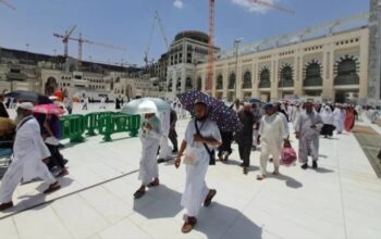 Cuaca Haji Diperkirakan Semakin Panas, Jemaah Diminta Waspada