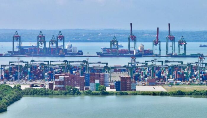 Petikemas Internasional Terminal Teluk Lamong Tumbuh Signifikan hingga 91 Persen