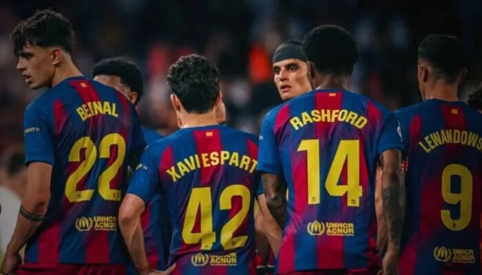 Barcelona Kalah dari Valencia, Gol Terakhir Lewandowski Warnai Laga Perpisahan