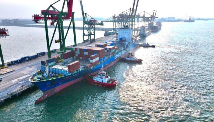 Kedatangan Perdana MV Cosco Haifa Dorong Pertumbuhan Peti Kemas Internasional TTL hingga 90 Persen