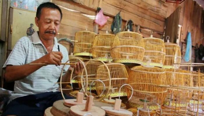 Daya Beli Melemah, Kenaikan BBM Nonsubsidi Jadi Beban Baru bagi UMKM