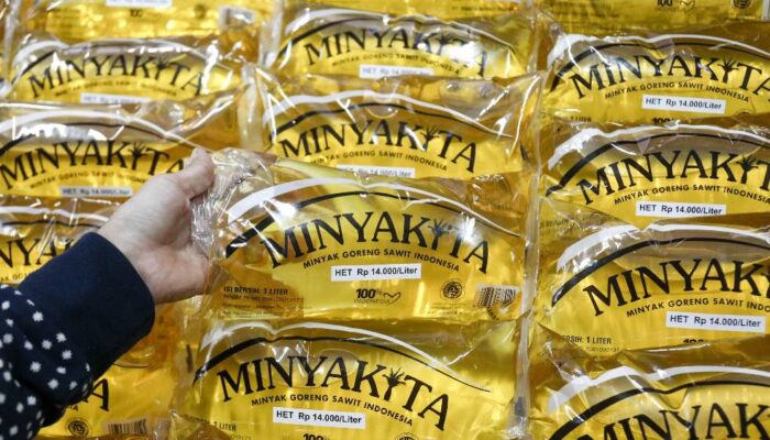 Pemerintah Pertahankan HET MINYAKITA Rp15.700 per Liter
