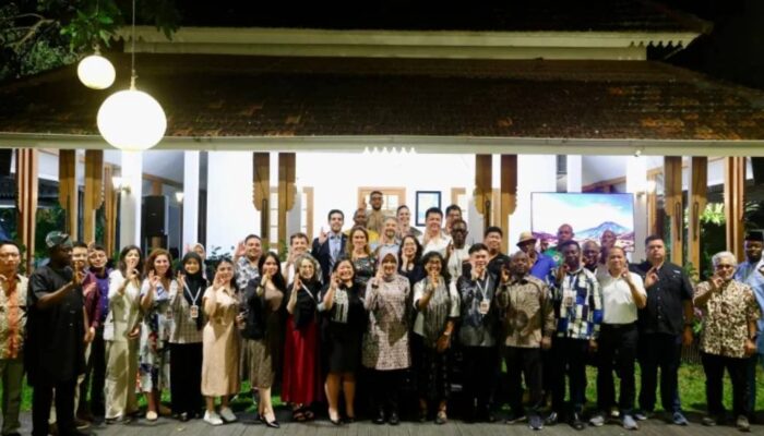 Delegasi 16 Negara Belajar Sistem Industri Kayu Berkelanjutan di Banyuwangi