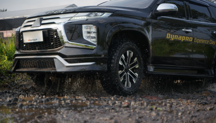 Hankook Uji Ketangguhan Ban Dynapro di Medan Ekstrem Semeru, Buktikan Performa untuk SUV dan Truk Ringan
