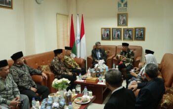 Perkuat Layanan Logistik di Kampus, JNE Jalin Kerjasama dengan Unida Gontor
