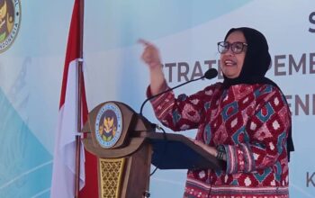Presiden Prabowo Terima Pengunduran Diri Kepala BGN Nanik S Deyang