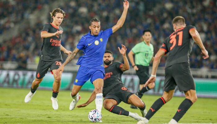 Joao Pedro Gemilang, Chelsea Taklukkan AC Milan 3-0 di Jakarta