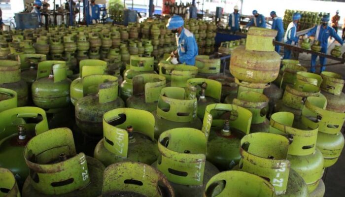 Pangkalan Kosong, Warga Banyuwangi Kesulitan Dapat Elpiji 3 Kg