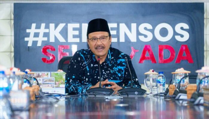 Gus Ipul Tegaskan Lulusan Sekolah Rakyat Harus Kuliah atau Jadi Pekerja Terampil