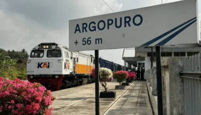KAI Logistik Uji Coba Angkutan Hasil Bumi Banyuwangi ke Jakarta, Kapasitas Capai 550 Ton