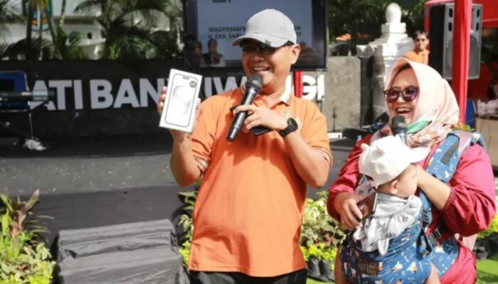Hobi Unggah Struk Berbuah Umrah, 44 Warga Banyuwangi Bawa Pulang Hadiah Sipundiwangi