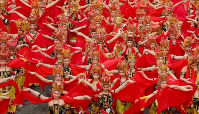 Gandrung Sewu 2026 Tampilkan Inovasi Cahaya Fosfor dan Konsep Malam Hari